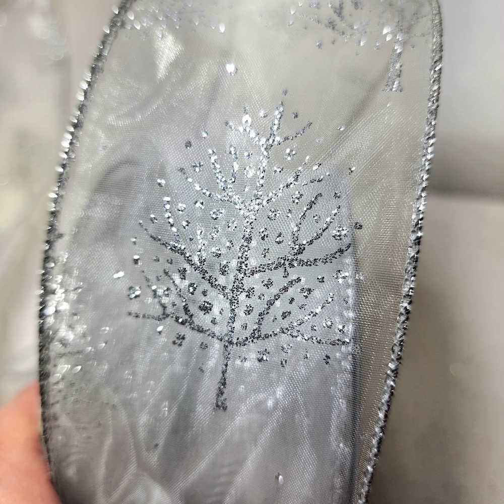 Wired Sheer Silver Ribbon With Glitter Christmas Trees - Picture 9 of 9